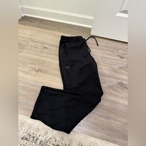 Women’s medium scrub pants